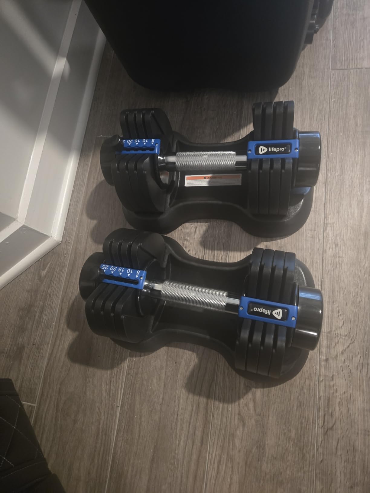 Lifepro Adjustable Dumbbells & Weights for Home Gym, Quick-Adjust customer photo 2