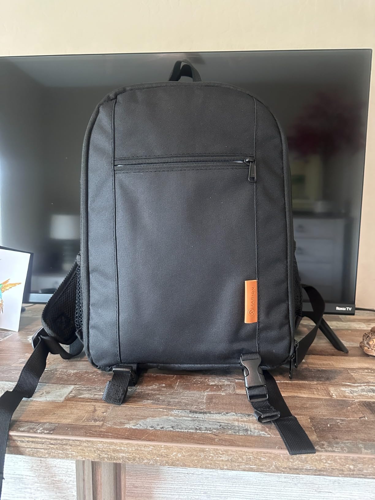TARION Small Camera Backpack for Photographers Compact 12L Black TB-S customer photo 2