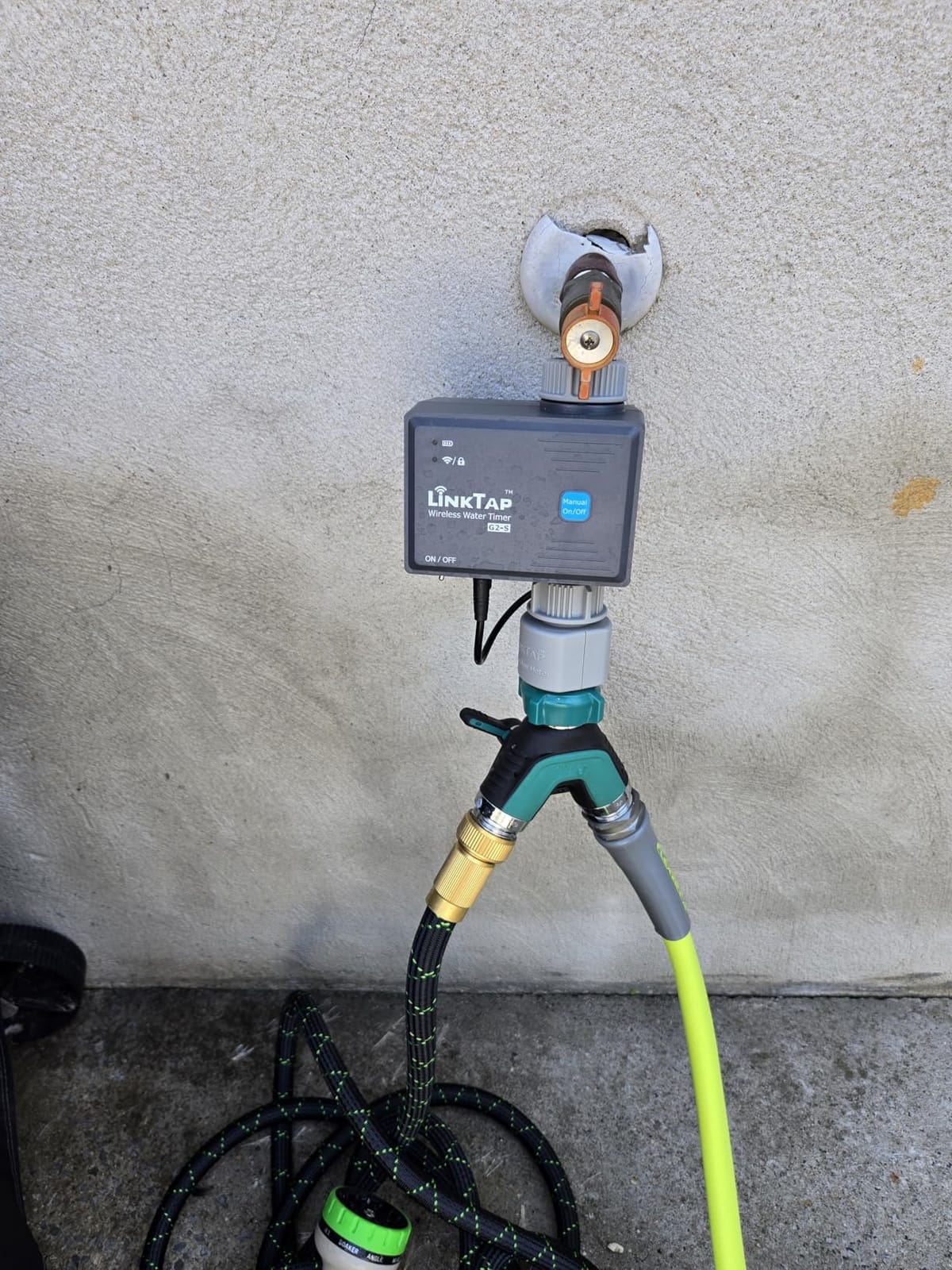 LinkTap G2S Smart Garden Hose Timer & Gateway, 2-Year Battery Life customer photo 1