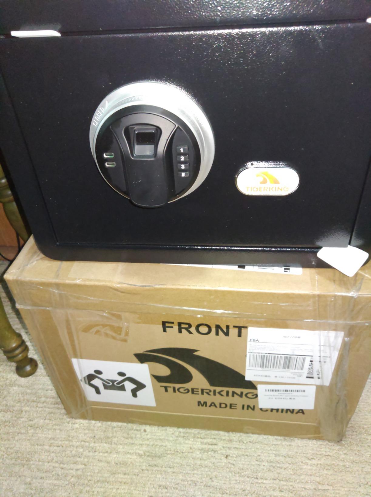 TIGERKING Biometric Small Home Safe with key and digital keypad customer photo 2