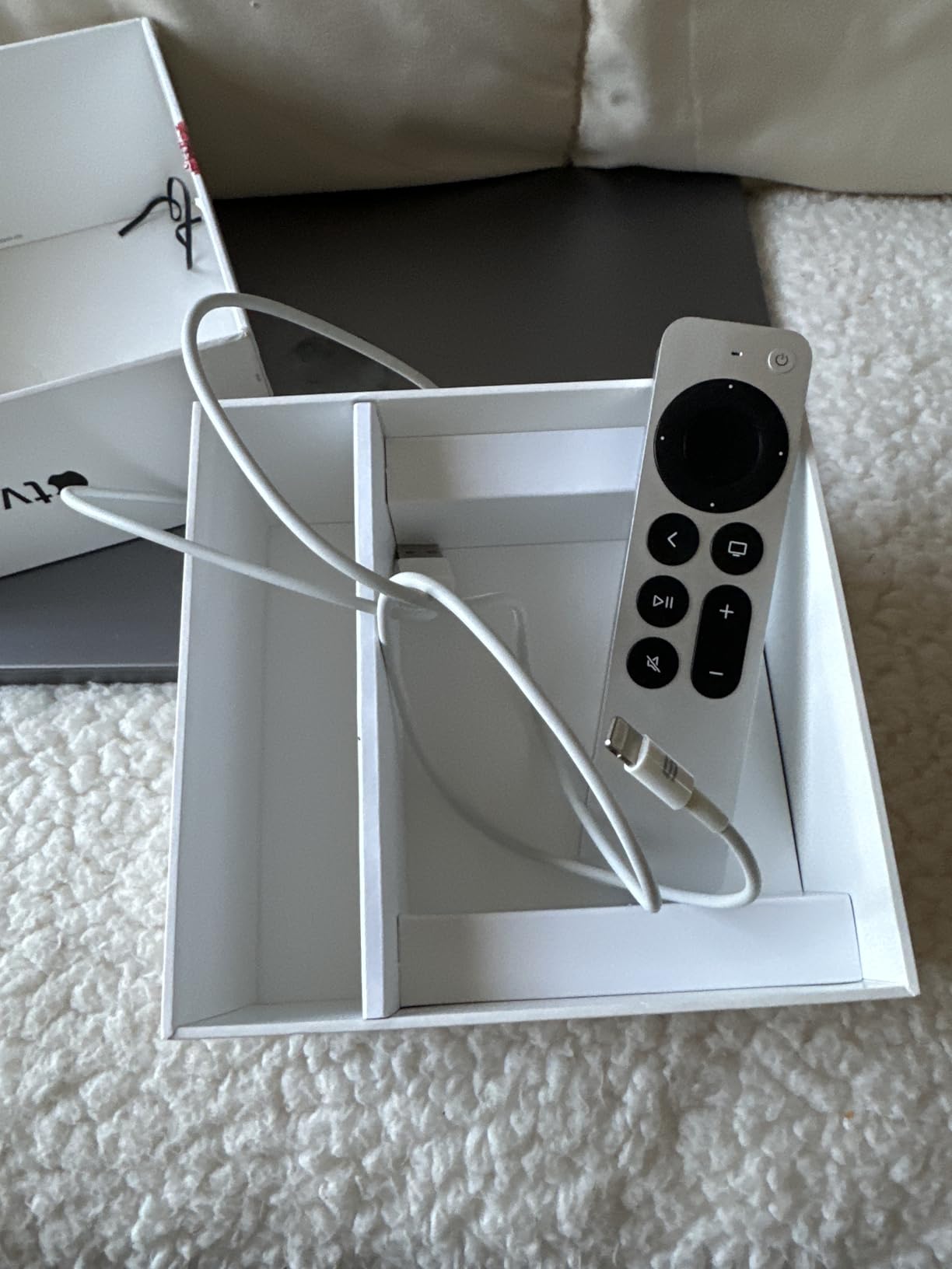 Apple 2021 Apple TV 4K 32GB - Black (2nd generation) (Renewed) customer photo 2