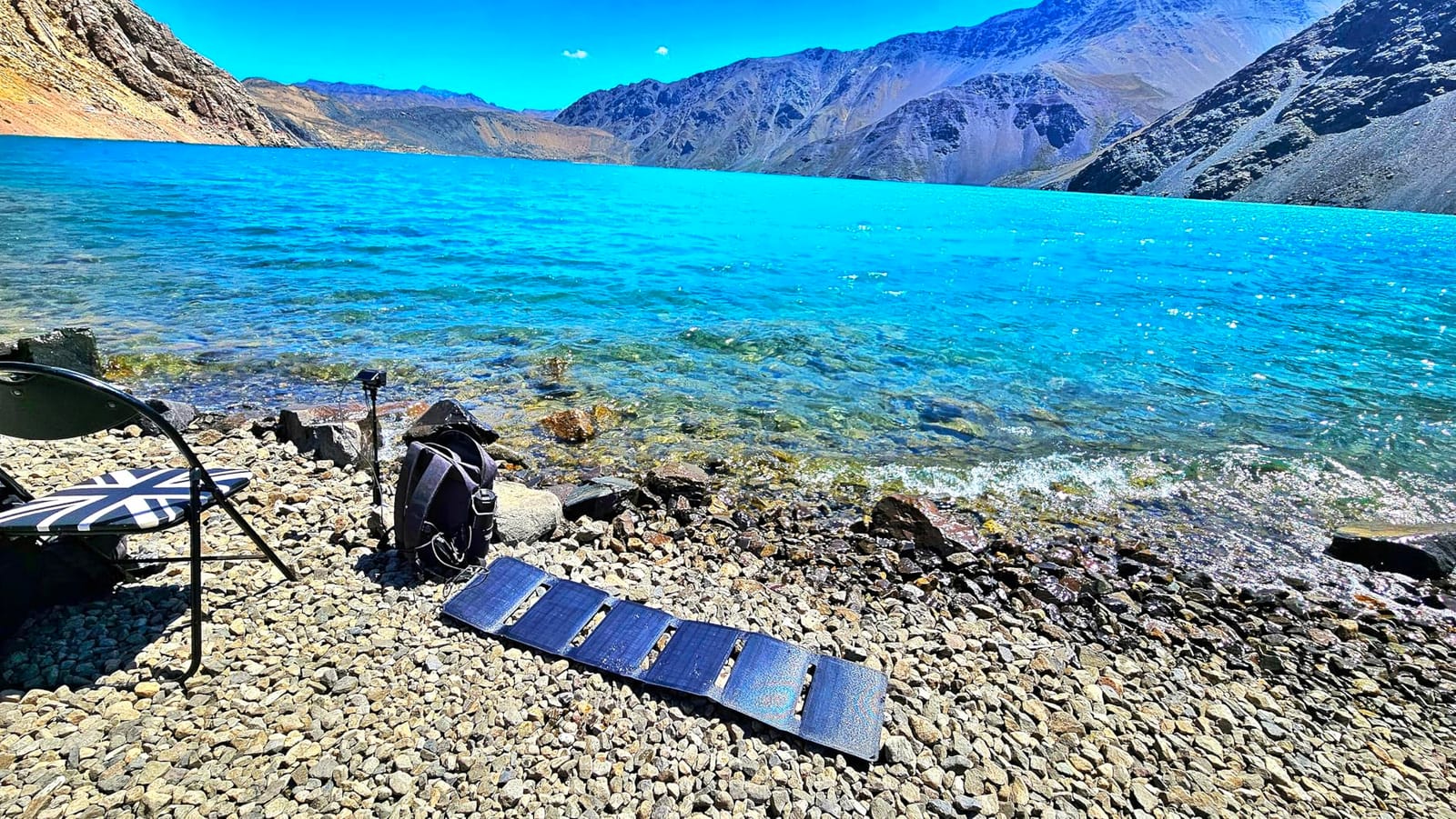 FlexSolar 40W Foldable Solar Panel Charger, USB-C USB-A & DC Outputs customer photo 1