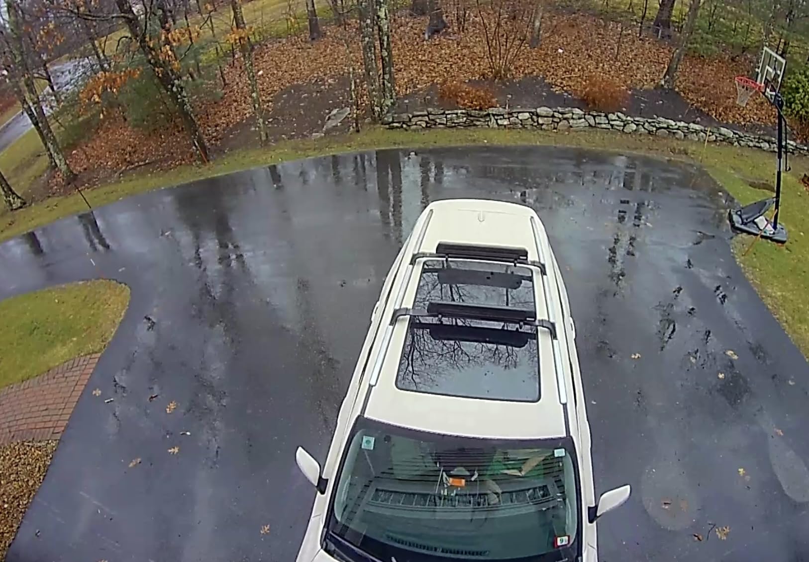 Thule Ski & Snowboard Rack Carrier customer photo 1
