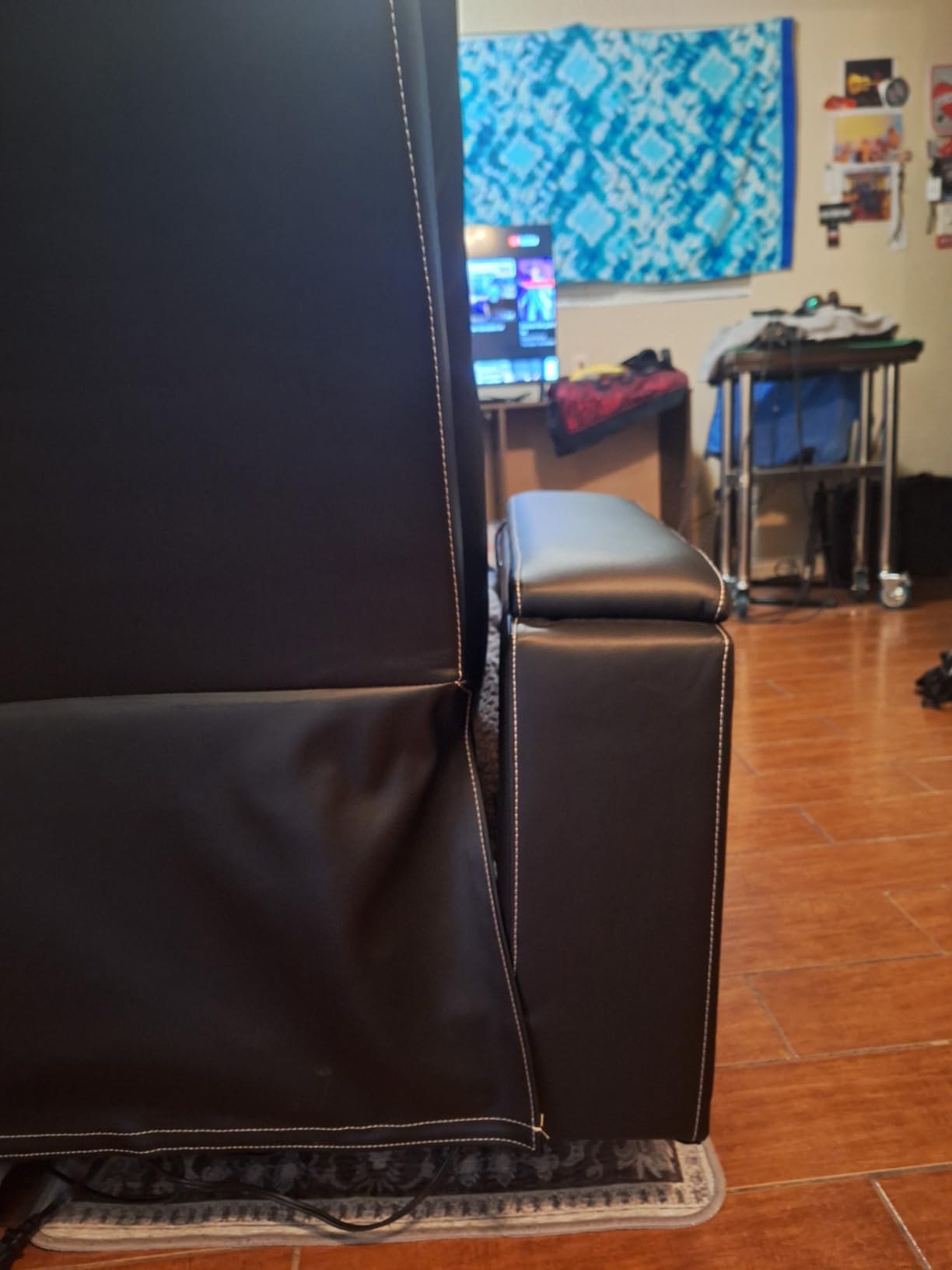 CANMOV Electric Power Recliner Chair with USB Ports and Cup Holders, Breathable Leather Home Theater Seating with Hidden Arm Storage (Black) customer photo 1