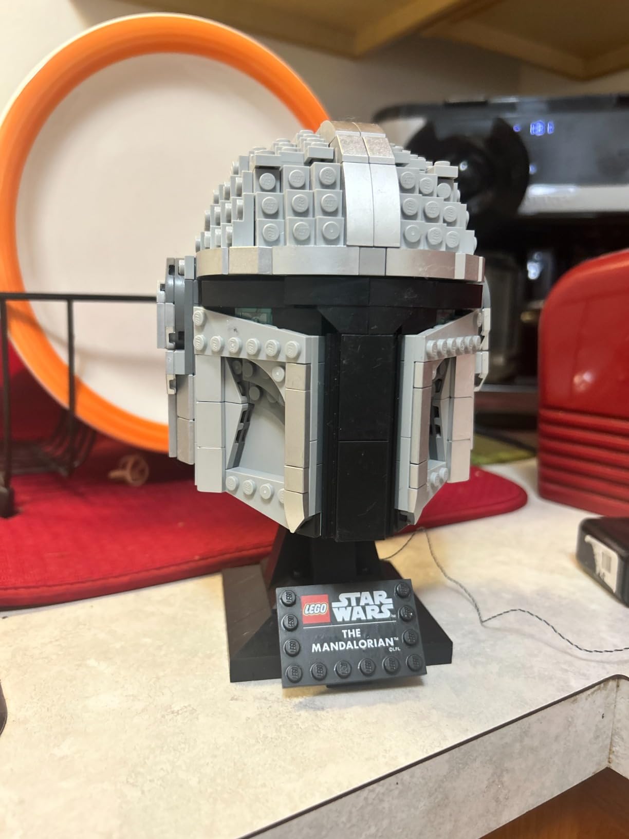 LEGO Star Wars The Mandalorian Helmet 75328 Buildable Model Kit, Display Collectible Decoration Set for Adults, Men, Women, Mom, Dad, Collectible Gift Idea customer photo 1