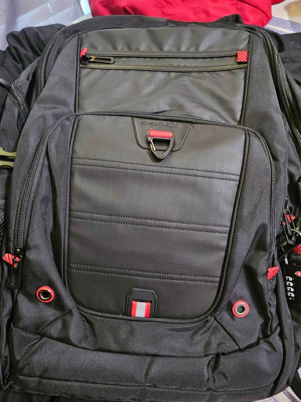 Z-MGKISS 52L Extra Large Travel Backpack for Men&Women, Fit 17.3