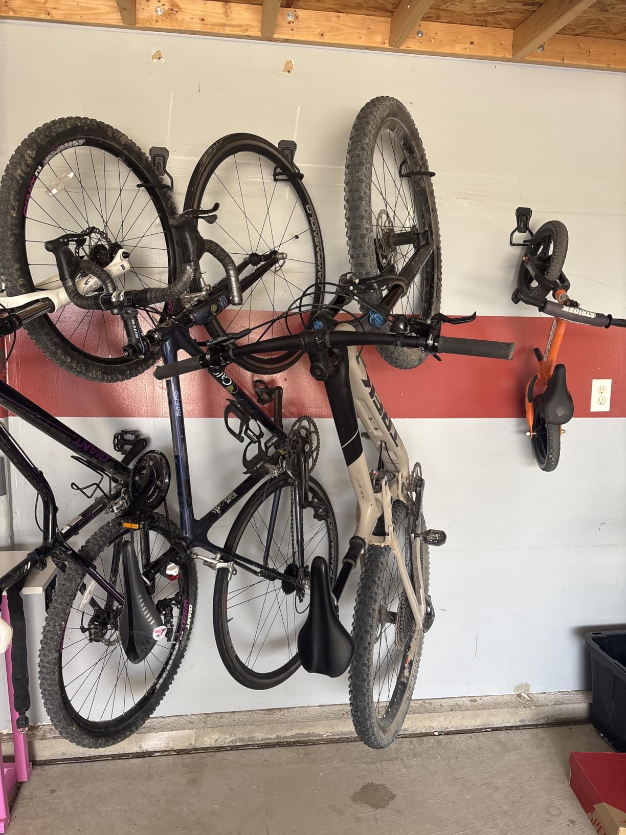 Housolution Bike Wall Mount with Fixed Hook, [4 Pack] Bike Storage Rack customer photo 1