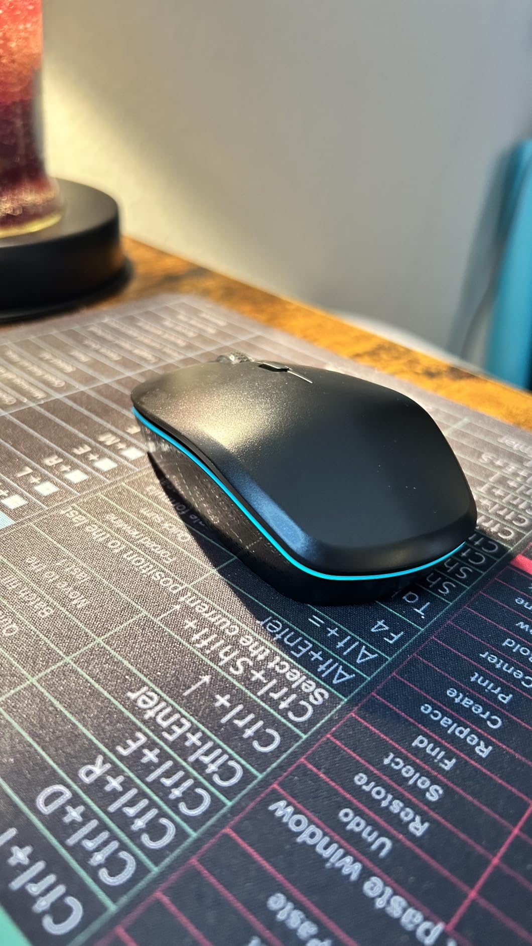 Wireless Keyboard and Mouse Combo with RGB Backlit, Rechargeable customer photo 2