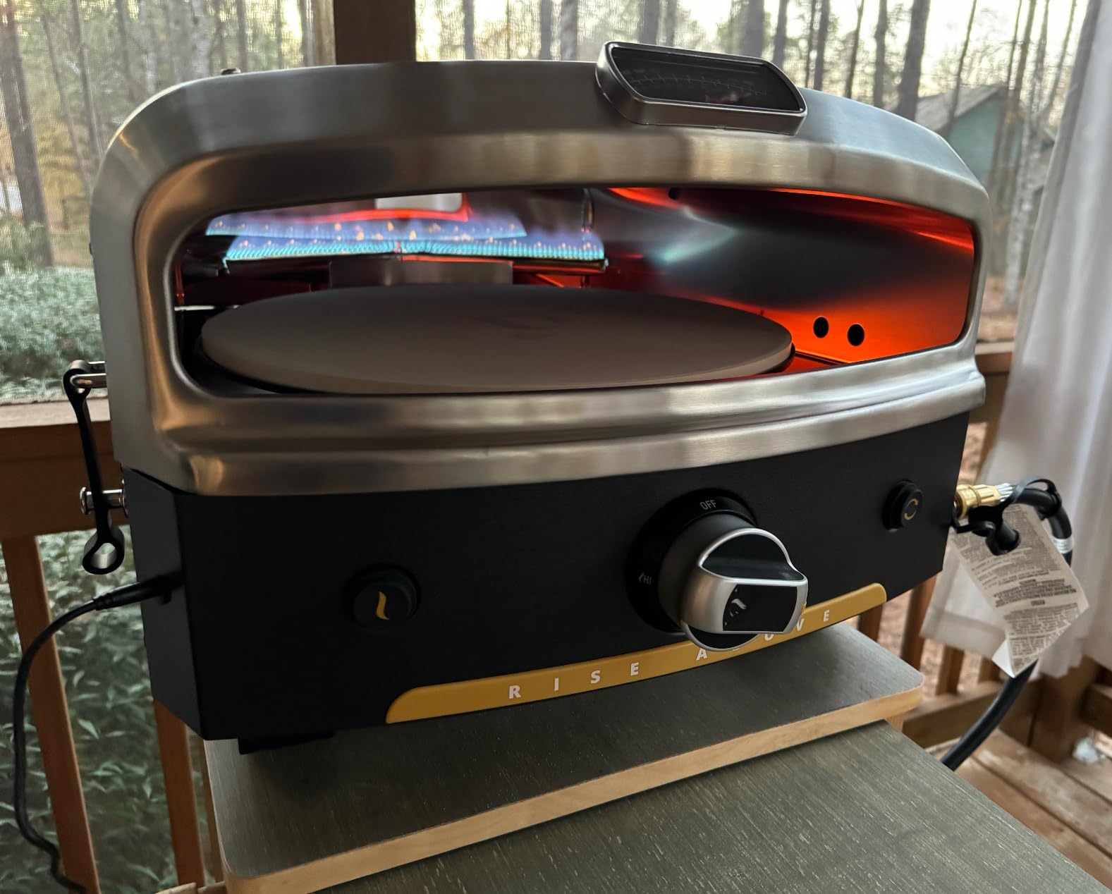 HALO Versa 16 Pizza Oven | 16” Rotating Stone, Patented Dual Burner System, 5-Minute Pizzas, Easy Clean | Propane Powered | HZ-1004-ANA customer photo 1