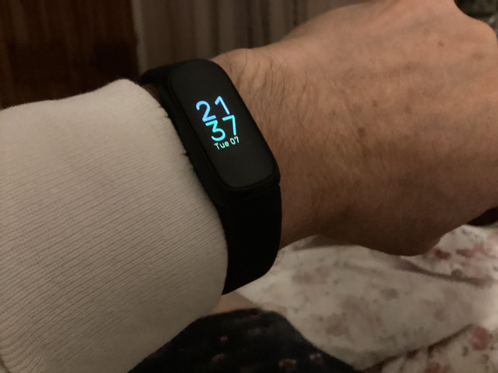 Google Fitbit Inspire 3 - Midnight Zen/Black - Small and Large Bands customer photo 2