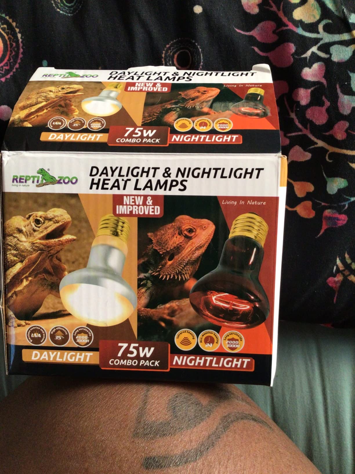 REPTI ZOO 75W Reptile Heat Lamp Bulb, 2PCS Day & Night Basking Spot Light Combo Pack Includes Infrared Heat Lamp and UVA Daylight Heating Lamp Basking Light customer photo 1
