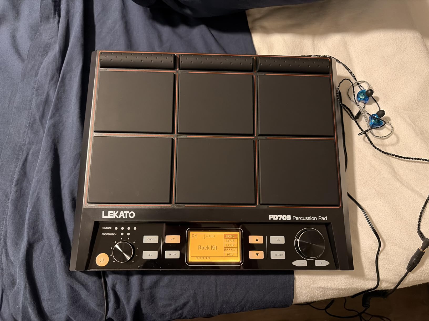 LEKATO Percussion Sample Pad, Electric Drum Pad with 9 Velocity-Sensitive Drum Pad, Electronic Drum Set Pad Multipad with MIDI out, USB MIDI, AUX, Looper, Trigger inputs, 592+ Sounds (PD705) customer photo 1