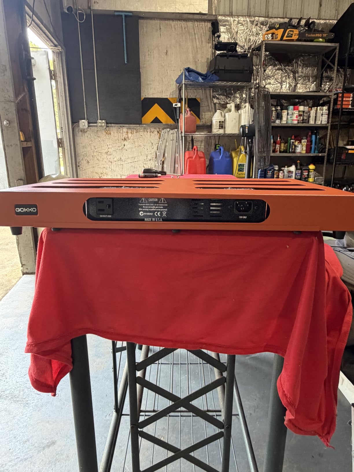 GOKKO Guitar Pedal Board with Power Supply Bracket 13.8