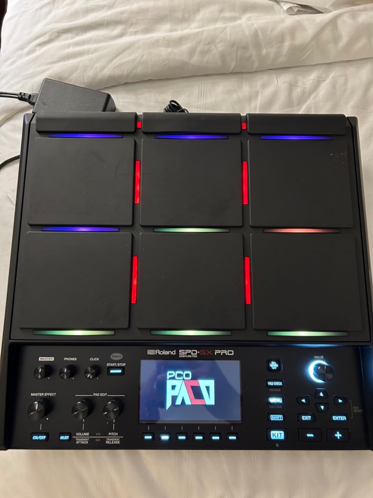Roland SPD-SX PRO Sampling Pad | The Flagship Sampling Pad for Drummers & Other Musicians | 9 Playing Surfaces, 8 External Trigger Inputs, Color Display, Customizable Pad LEDs, Onboard FX & More customer photo 1