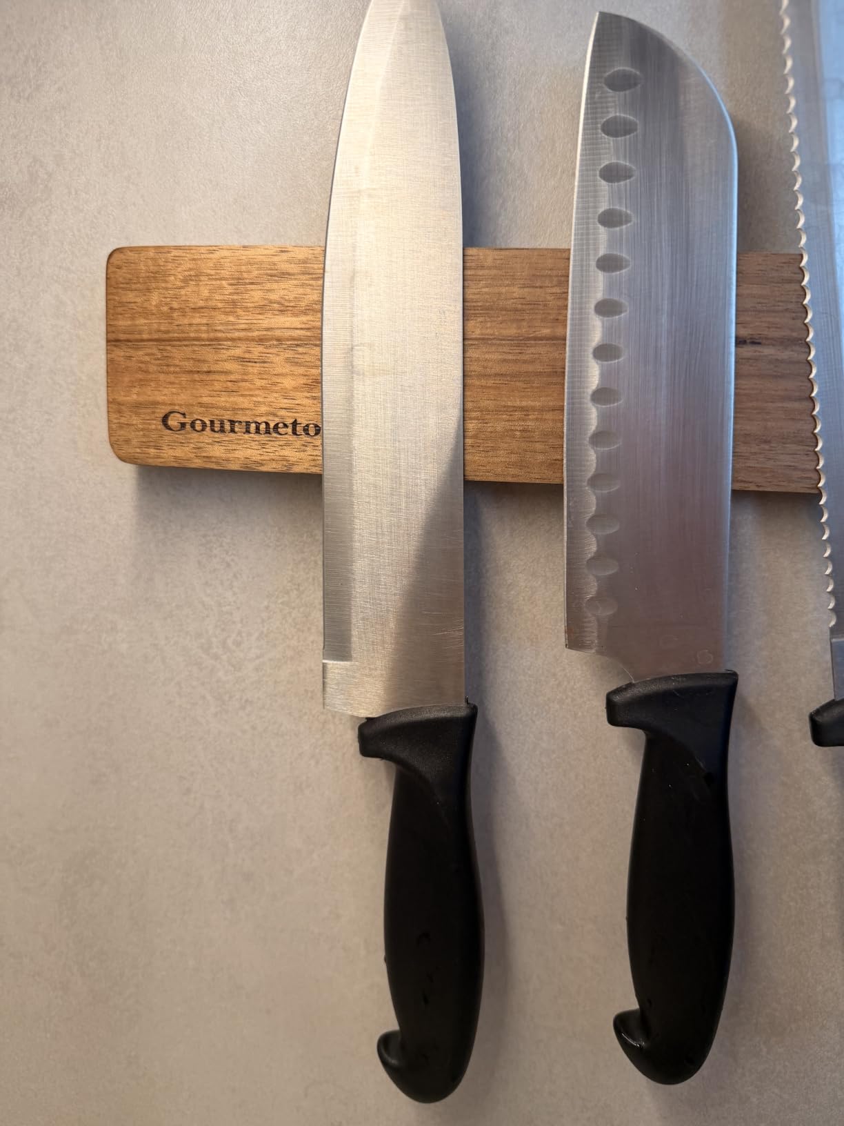 Gourmetop Magnetic Knife Holder for Wall 16”, Acacia Wood, No Drill Fridge customer photo 2