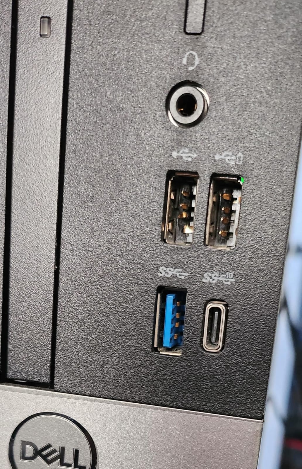 Dell OptiPlex 5070 Desktop Computers Windows 11 Pro,8 Core i7 9700 up to 4.7GHz,32GB DDR4, 1TB M.2 NVMe SSD,Intel Wireless Wi-Fi 6E AX210 & Bluetooth 5.2, HDMI Adapter, Only by Titan ITAD(Renewed) customer photo 2