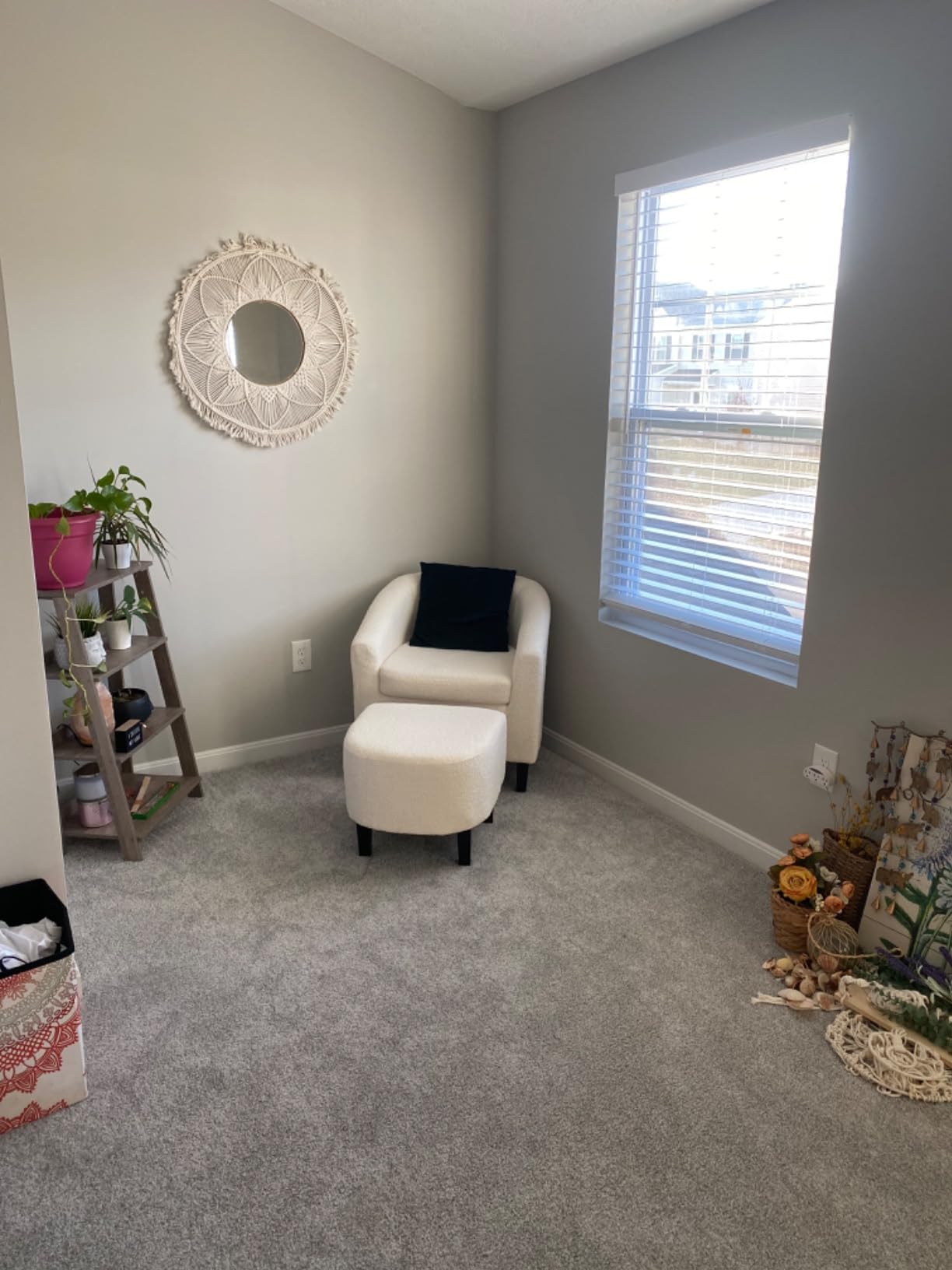 Yaheetech Accent Chairs with Ottoman, Boucle Fabric Barrel Chairs, Ivory customer photo 1