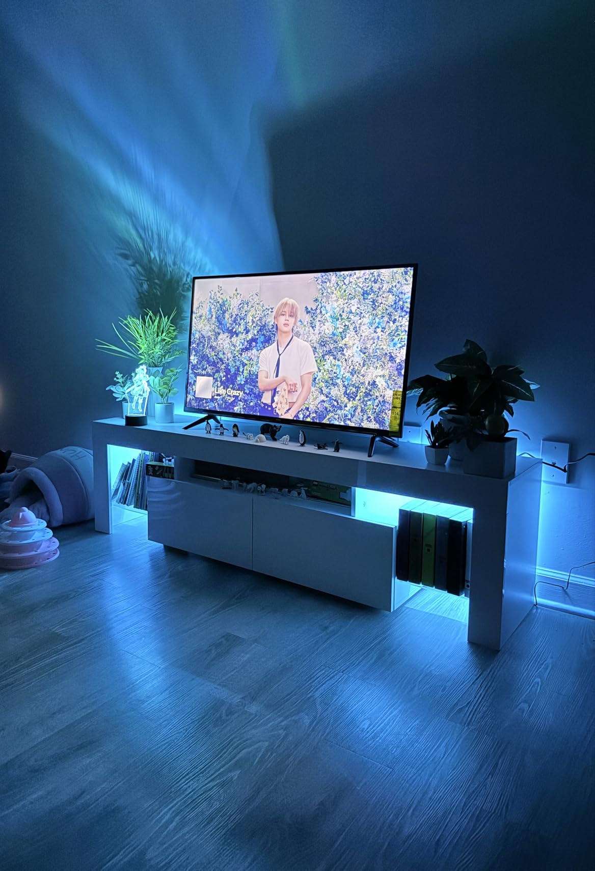 JUMMICO 63 Inch Modern LED TV Stand for 70 Inch TV (White) customer photo 2