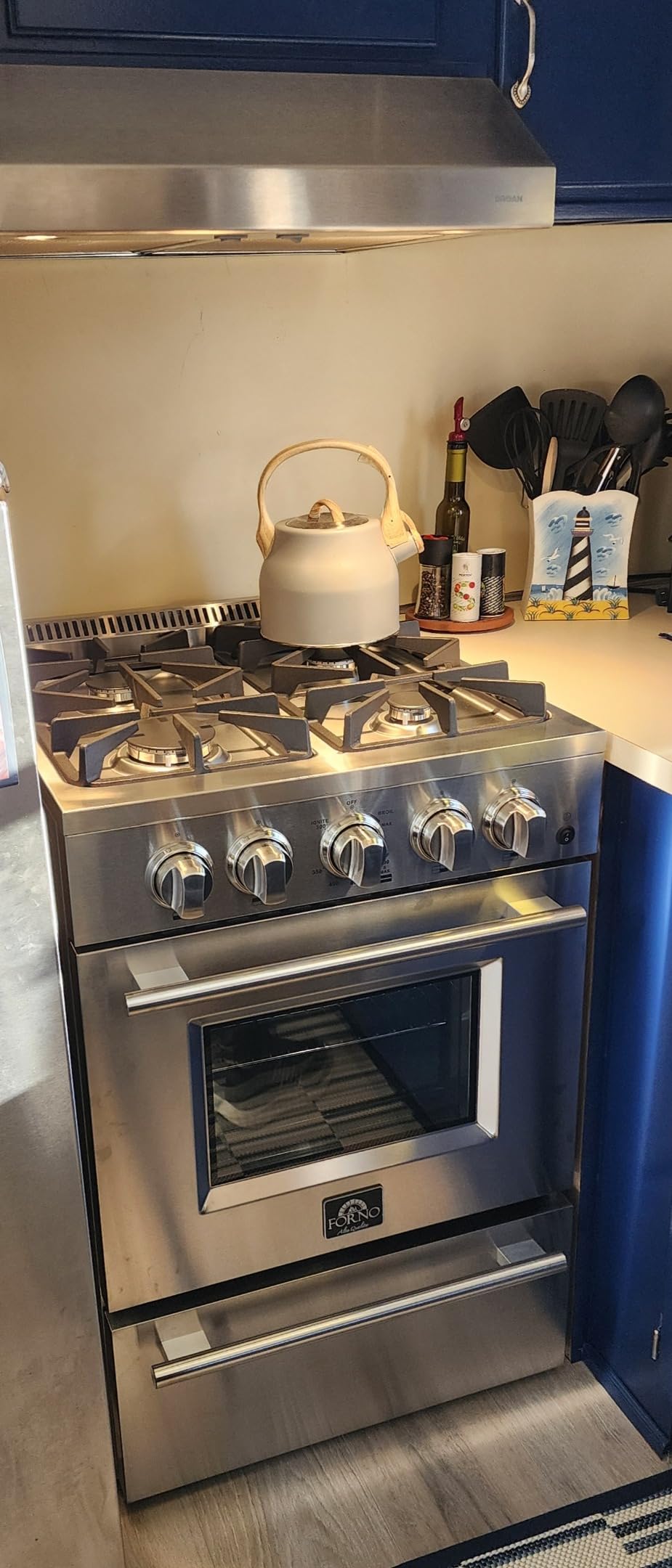 Breno 24-inch Gas Range, 4 Sealed Burners 38,000 BTU, 2.3 cu.ft Convection Oven with Air-Fryer customer photo 1
