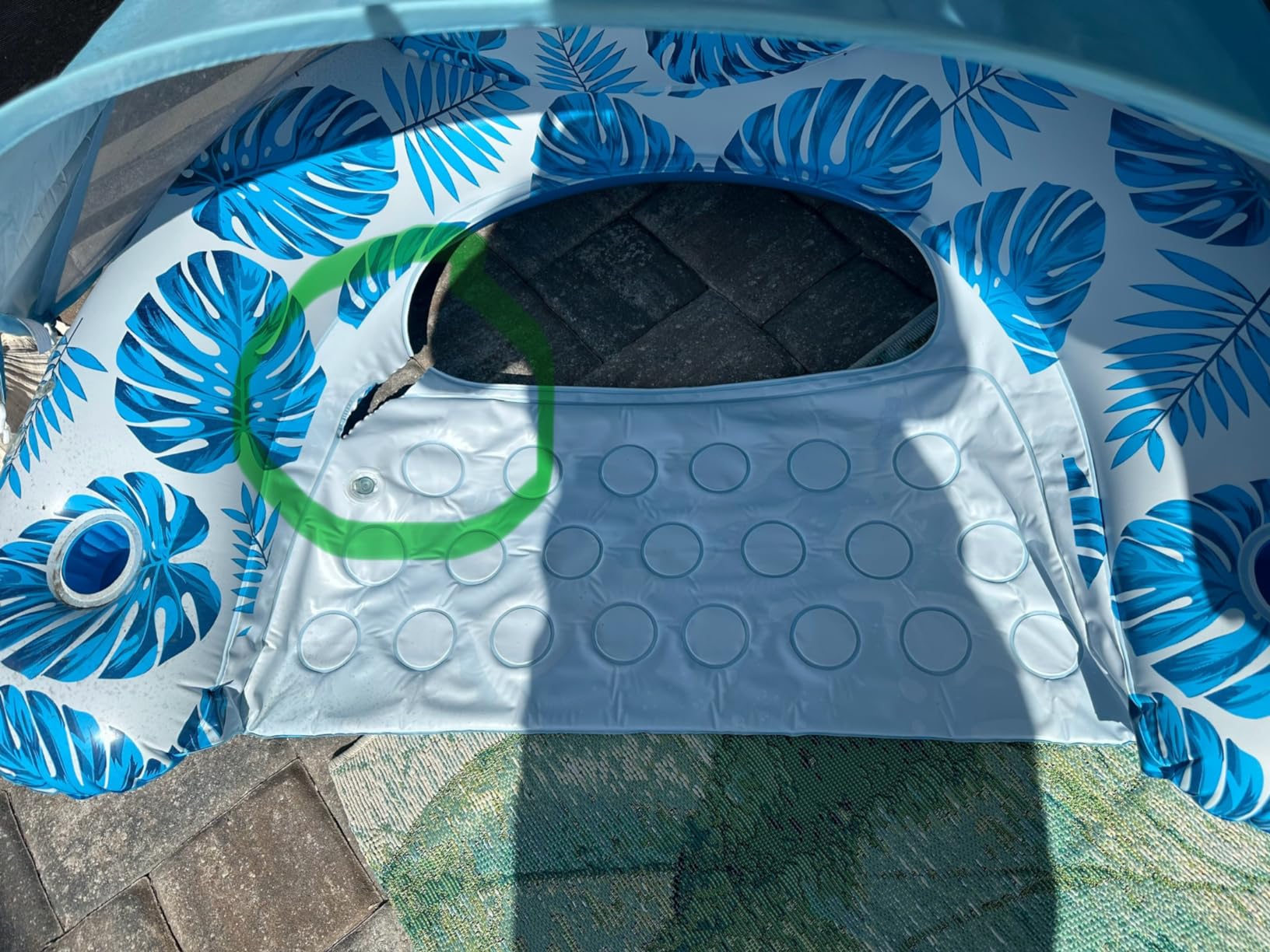 COOLCOOLDEE Pool Float with Canopy, Cup Holder - XL Pool Chair Lounge Float with Adjustable Sun Shade Cover, Drink Holder, Ergonomic Headrest,Inflatable Pool Float for Adults customer photo 1