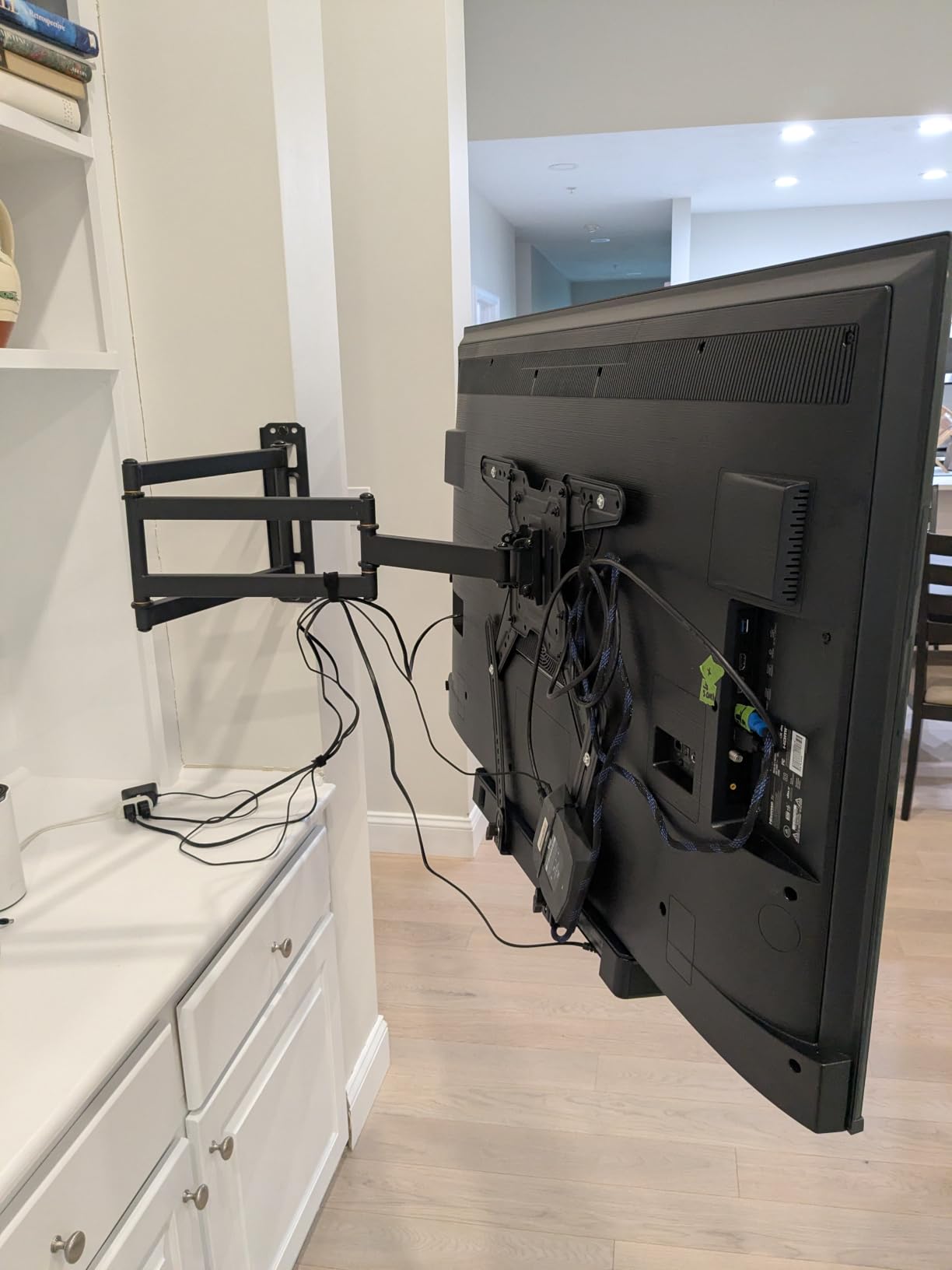 BONTEC Corner TV Wall Mount with Extra Long 40.9” Extension Arm,Tilt Swivel customer photo 1