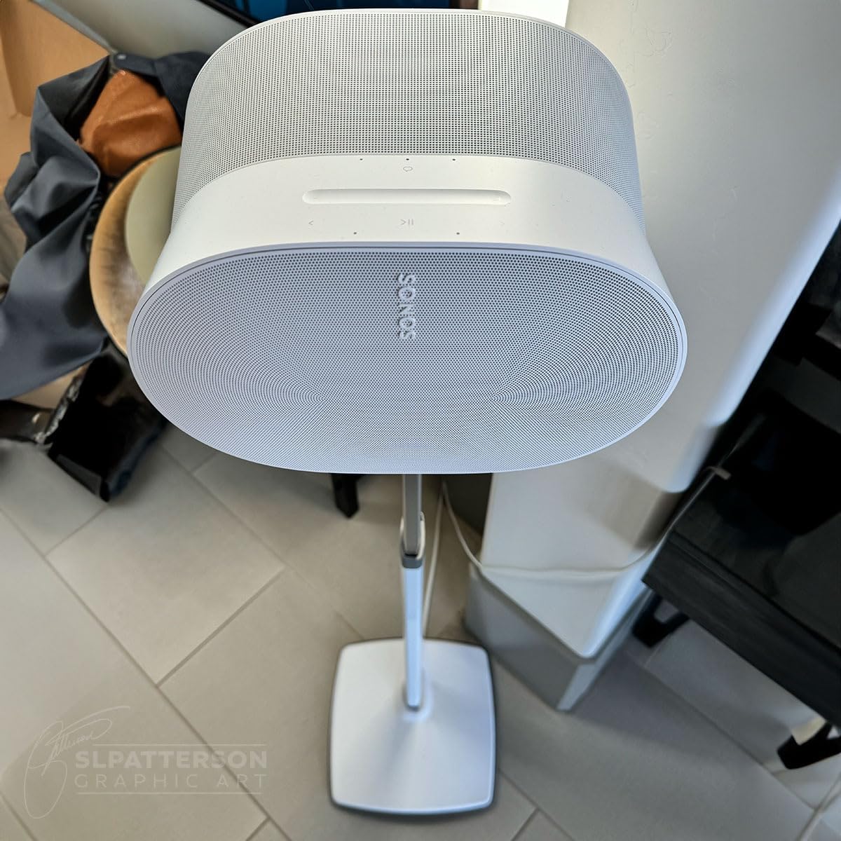 Sonos Era 300 Wireless Smart Speaker with Dolby Atmos - Black customer photo 1
