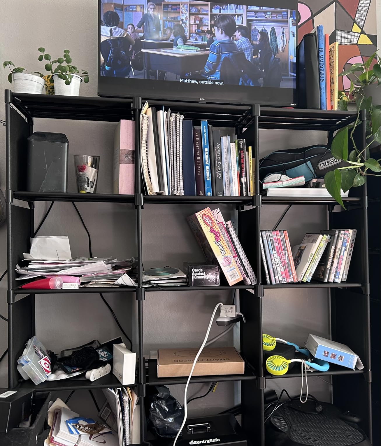 Mavivegue Book Shelf, 12 Cube Storage Organizer, DIY Bookcase, Metal Bookshelf,Tall Book case for Bedroom, Living Room,Office,Closet, Black Cubicle Rack customer photo 1