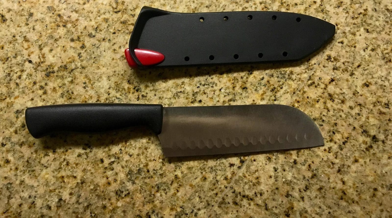Farberware EdgeKeeper 5-Inch Santoku Knife with Sharpening Cover customer photo 2