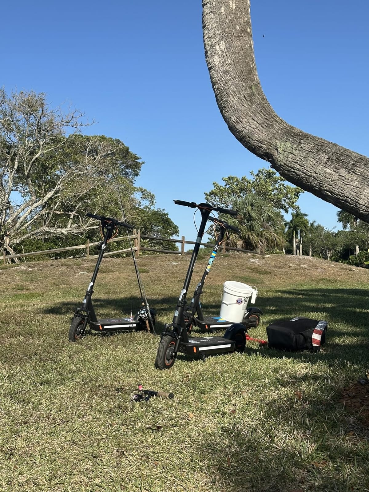 Hiboy MAX Pro Electric Scooter, 46.6 Miles & 22 MPH Commuting E-Scooter customer photo 1
