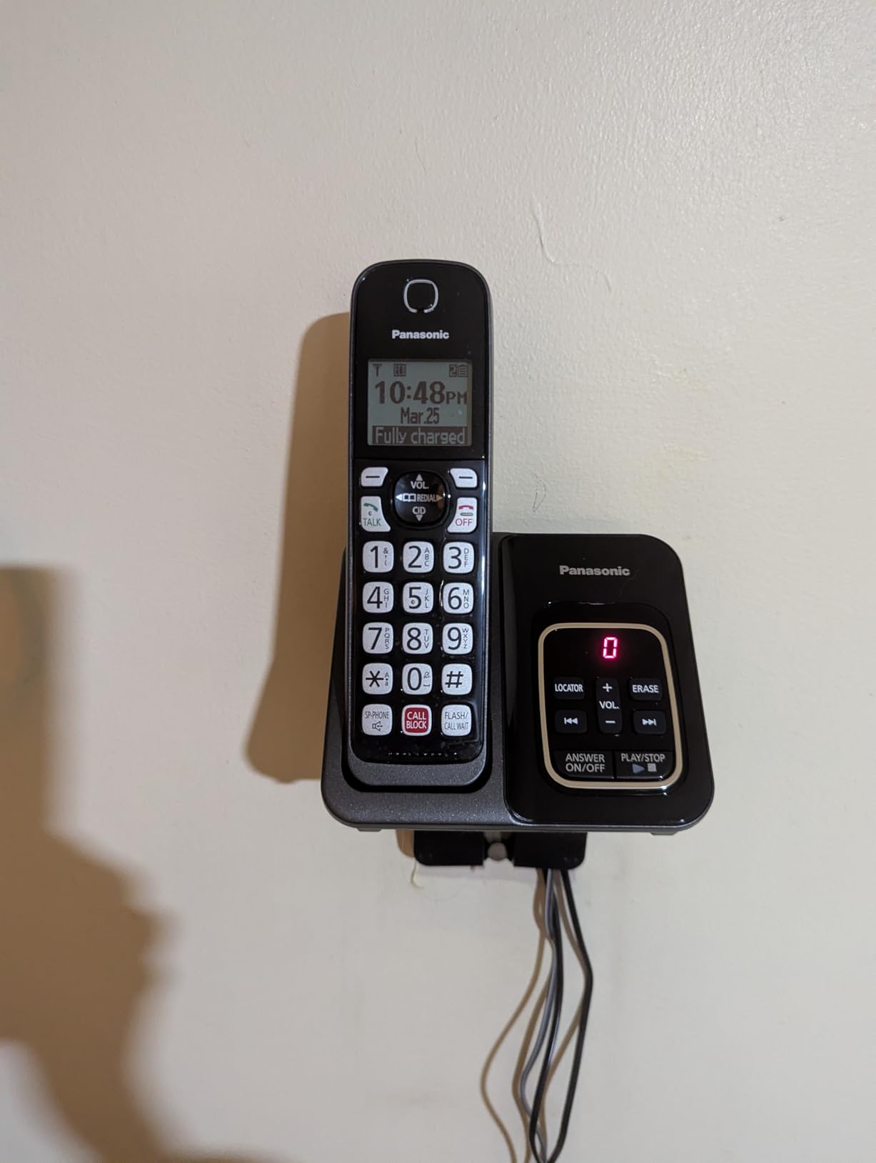 Panasonic Cordless Phone with Answering Machine, Advanced Call Block, Bilingual Caller ID and High-Contrast Display, Expandable System with 2 Handset Cordless Telephones - KX-TGD832M (Metallic Black) customer photo 1