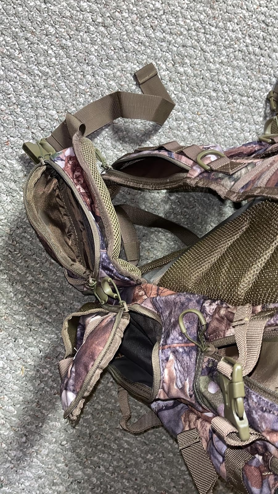 Large Hunting Backpack with padded weapon for Bow Rifle Hunting Gear40L customer photo 2