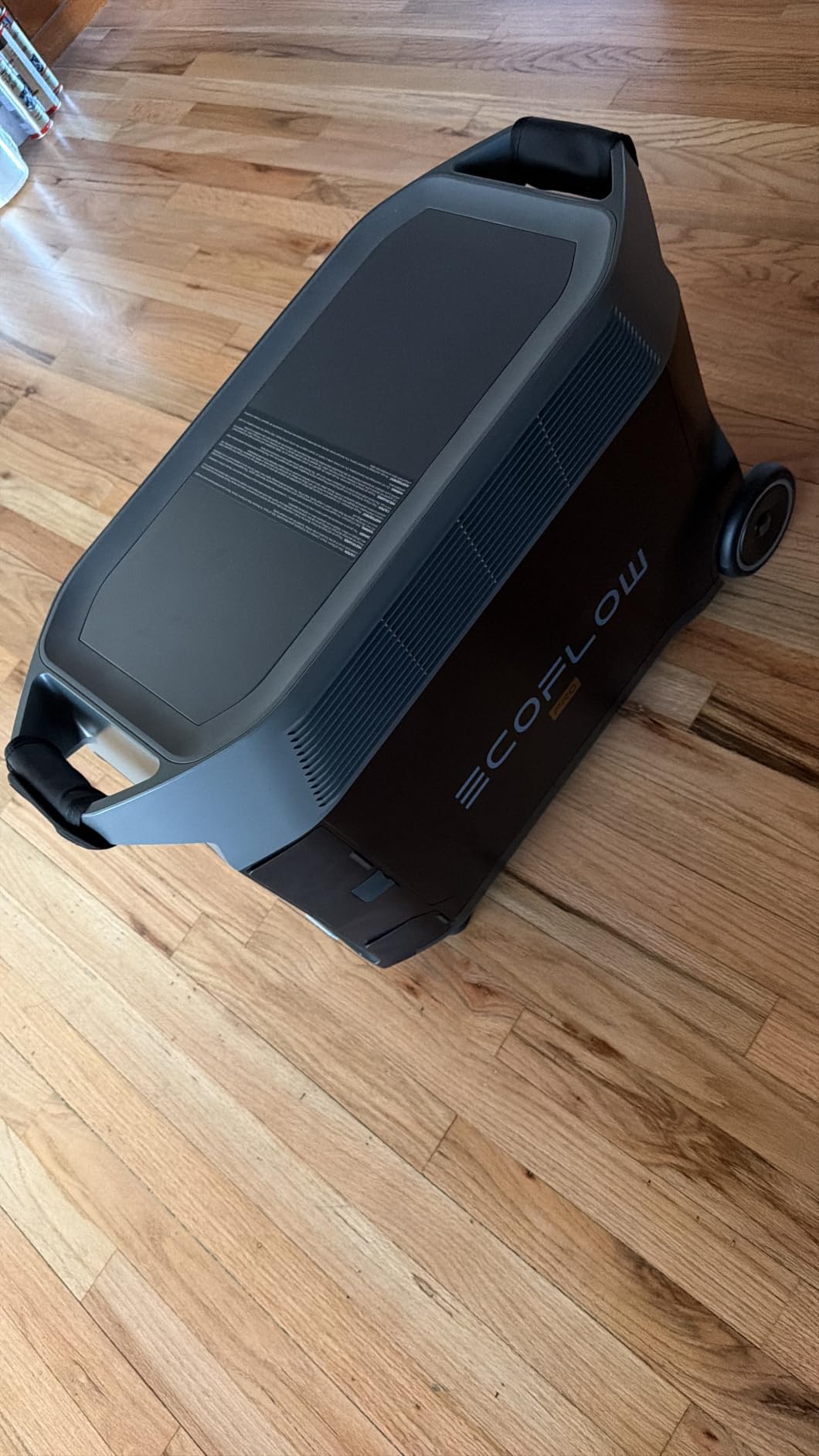 EF ECOFLOW Portable Power Station 3600Wh DELTA Pro, 120V 3600W AC Output customer photo 1
