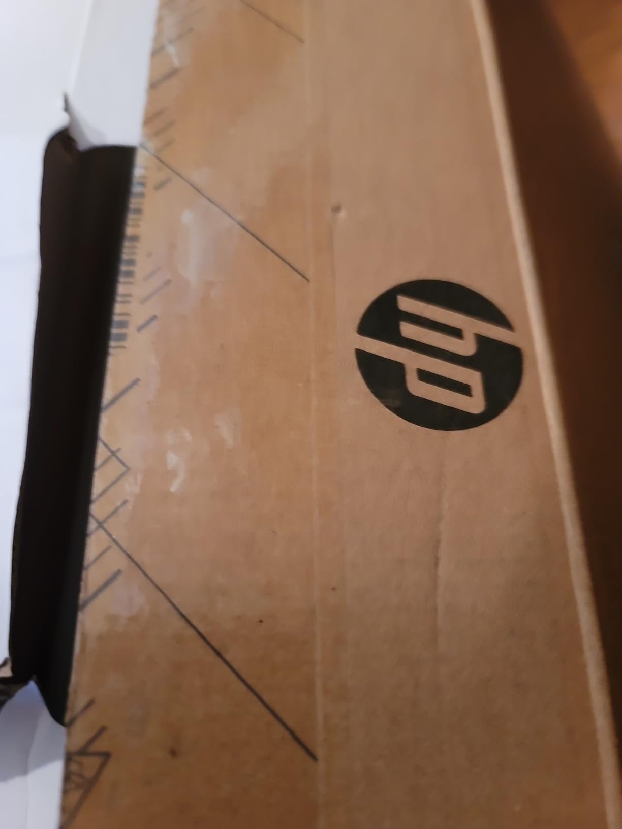 HP 23.8 inch All-in-One Desktop PC, FHD Display, AMD Athlon Silver 7120U, 8 GB RAM, 256 GB SSD, AMD Radeon Graphics, Windows 11 Home, 24-cr0010 (2023) customer photo 1