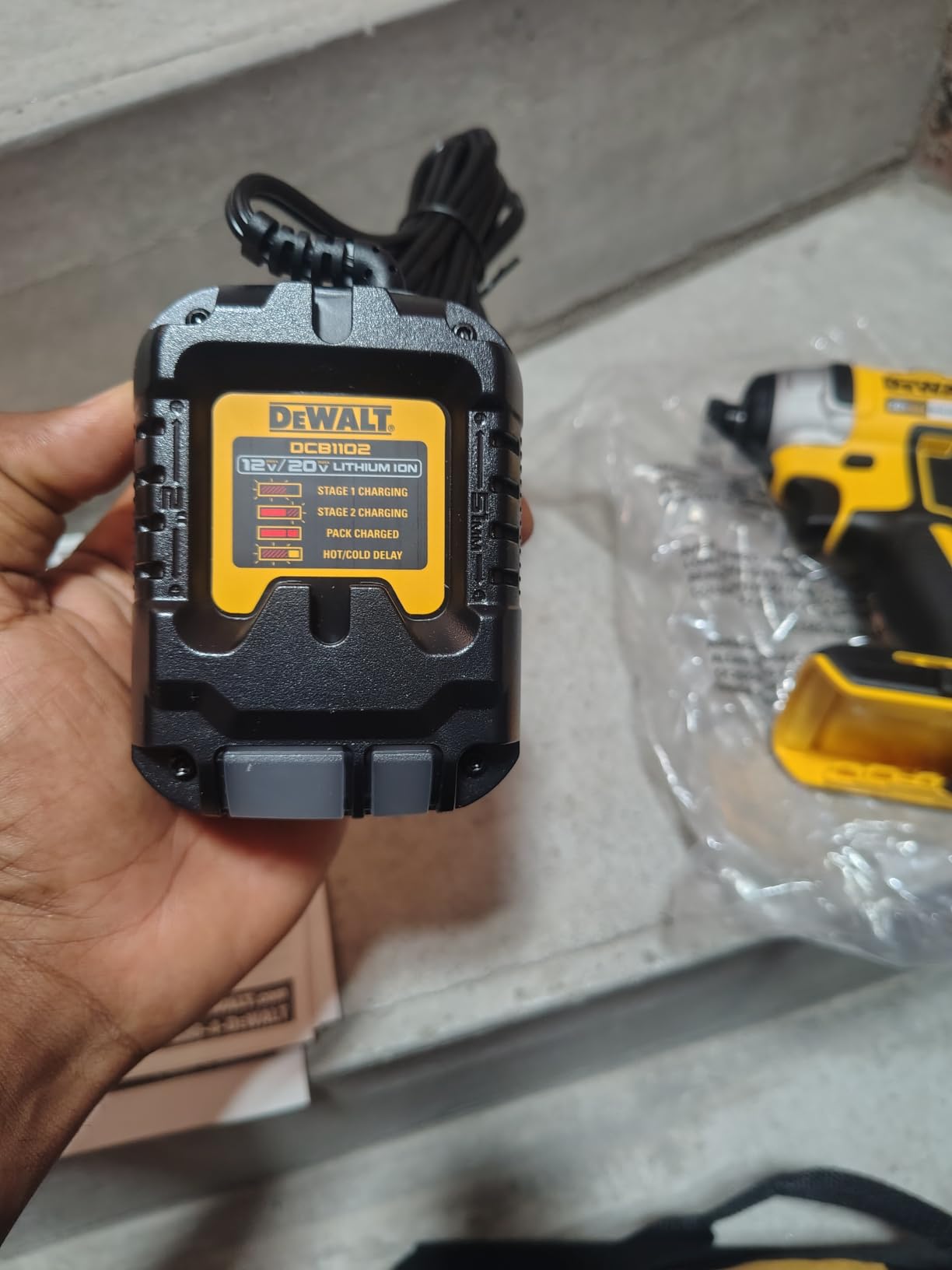 DEWALT 20V MAX Cordless Drill and Impact Driver, Power Drill Brushless 2-Tool Power Tool Combo Kit, Includes 2 Batteries, Charger and Bag (DCK277D2) customer photo 1