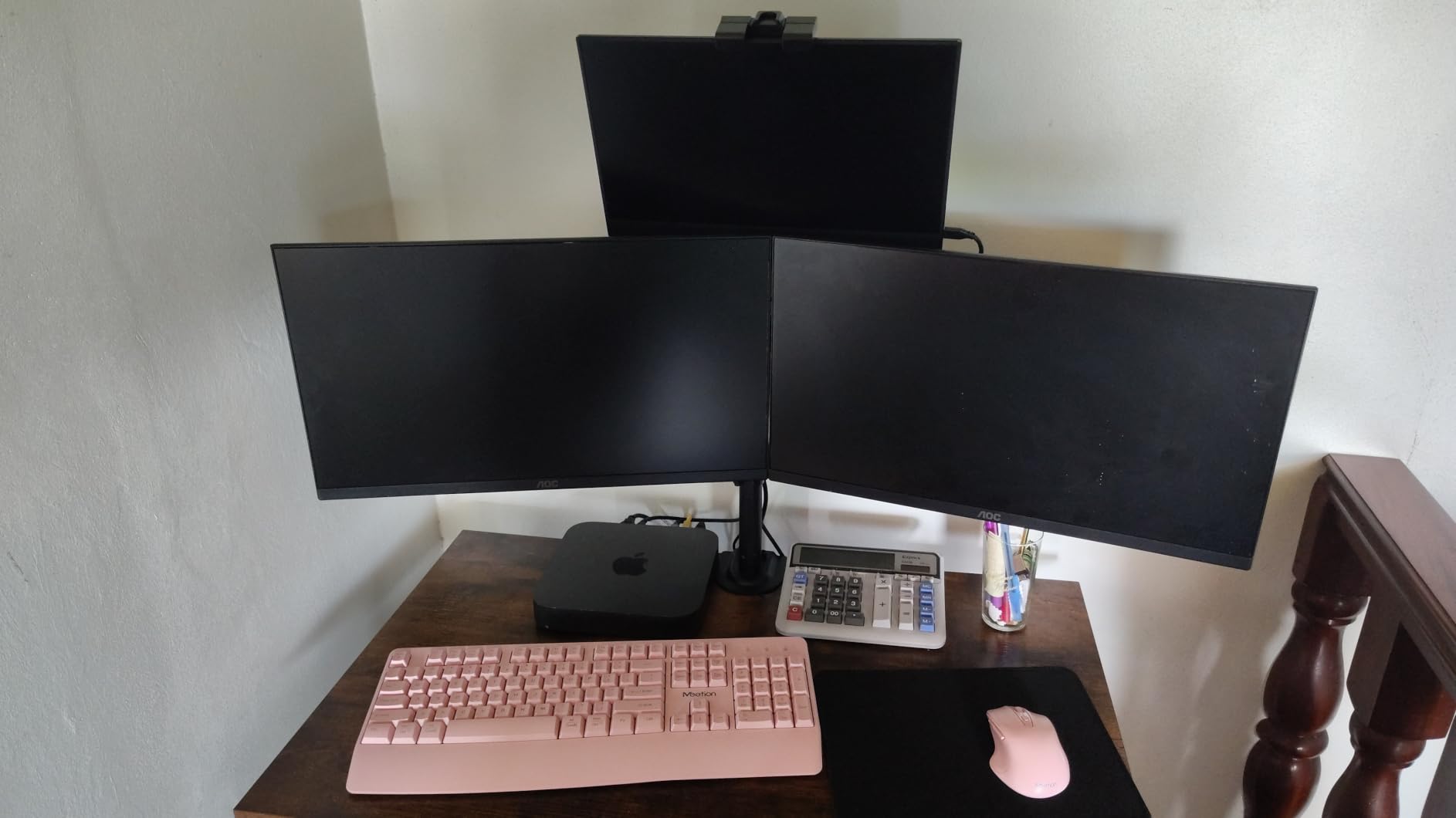 MEETION Wireless Keyboard and Mouse Combo, Full-Size with Wrist Rest, Pink customer photo 2