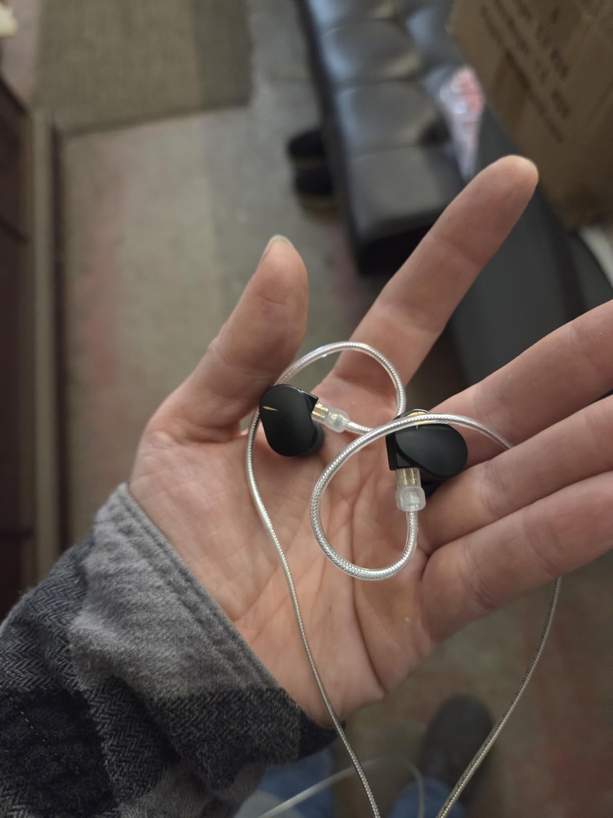 Moondrop CHU II High Performance Dynamic Driver IEMs Interchangeable Cable in-Ear Headphone customer photo 2