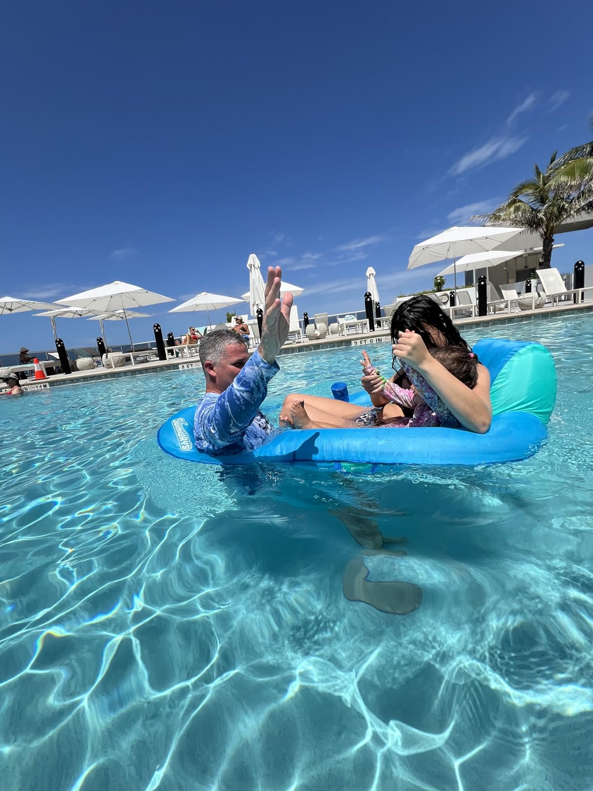 SwimWays Spring Float Premium Duo, Pool Chair Fits 2 Adults, Inflatable Pool Floats Adult with Fast Inflation for Ages 15 & Up customer photo 2