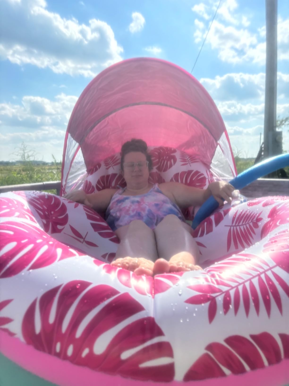 COOLCOOLDEE Pool Lounge Float with Canopy UPF50+,Extra Large Pool Floats for Adults Heavy Duty,Inflatable Lounger Float with Cup Holder & Backrest,Footrest customer photo 2