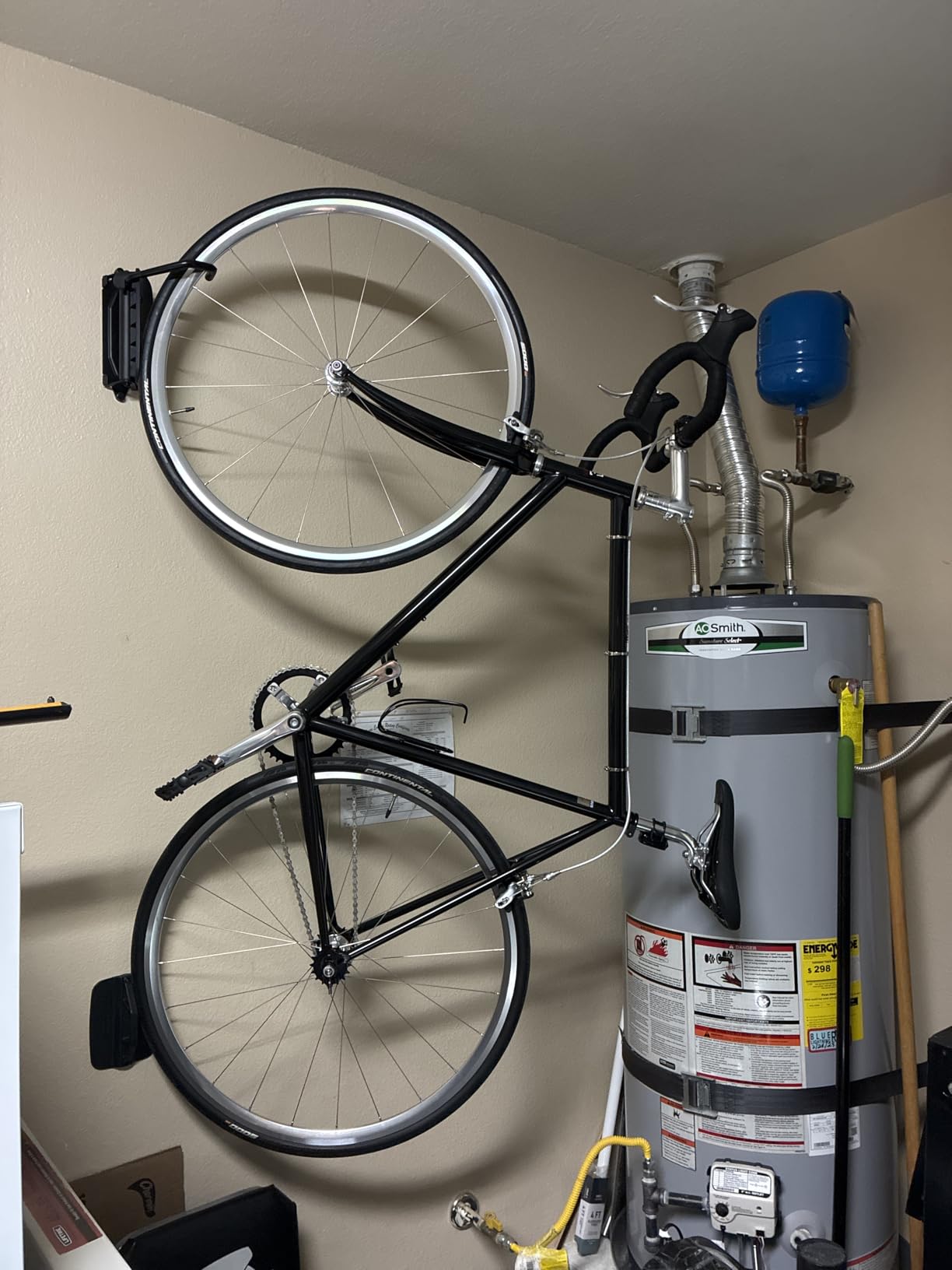 monTEK Swivel Bike Wall Mount, Bike Hangers for Garage, 4 Pack customer photo 1
