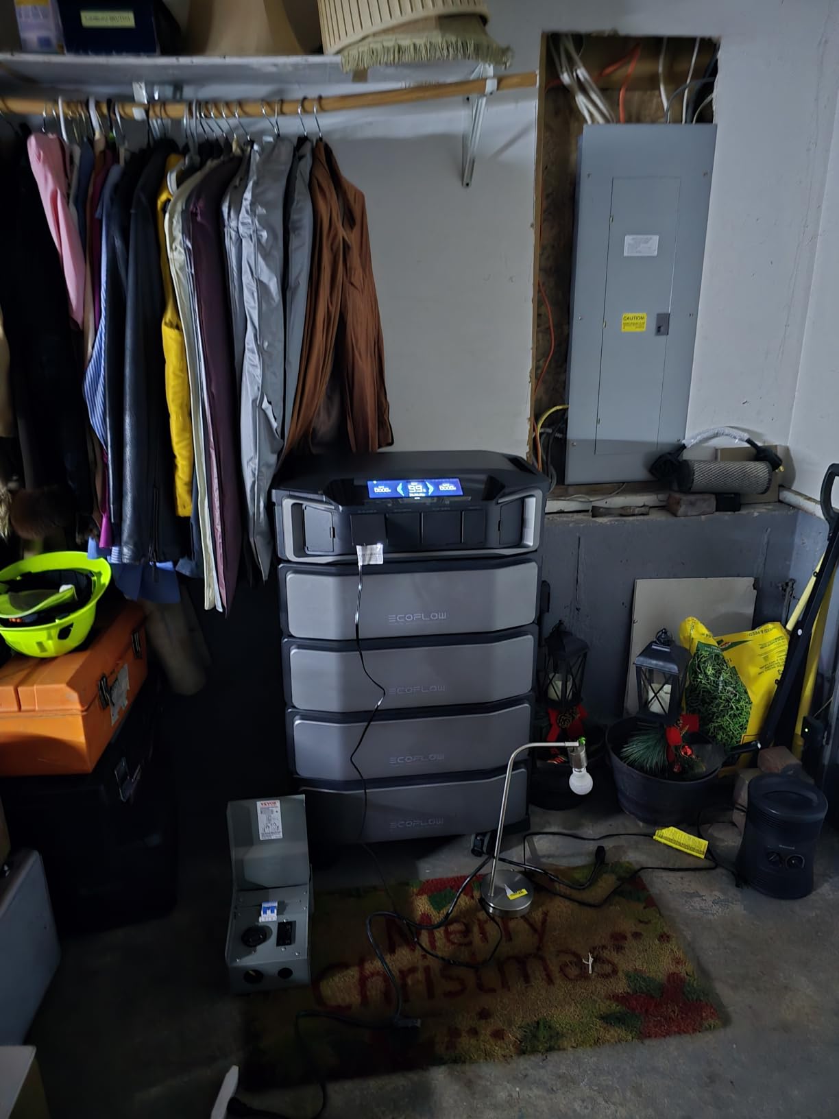 EF ECOFLOW Power Station 6144Wh DELTA Pro Ultra with 2x400W Portable Panel customer photo 1