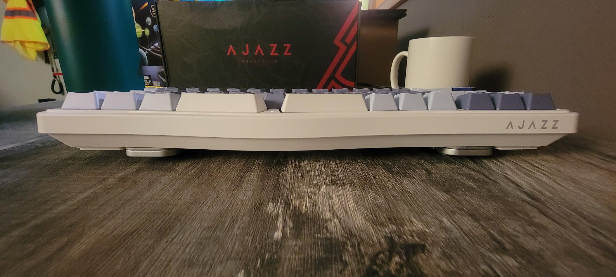 ATTACK SHARK AKS068 Wired Mechanical Gaming Keyboard 65% Alice Layout-Green customer photo 1
