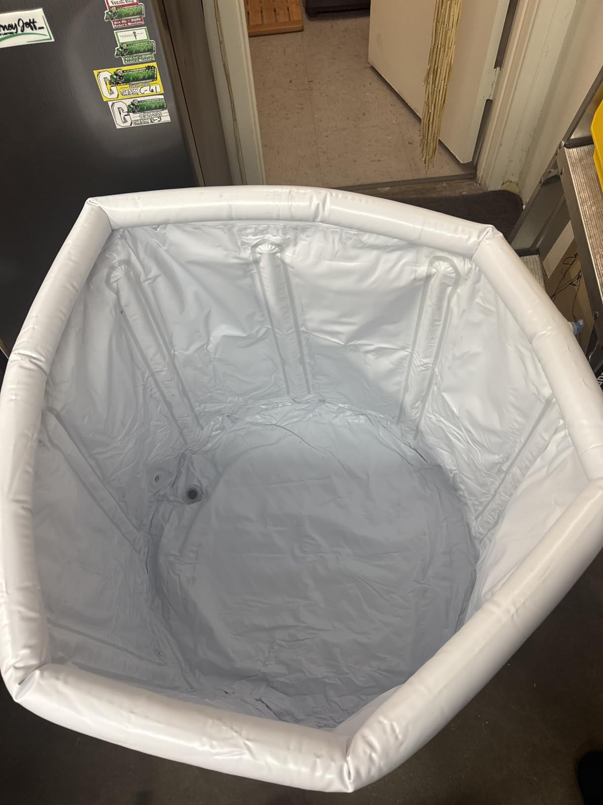 Ice Bath, Portable Inflatable Cold Plunge Tub for Water Therapy customer photo 2