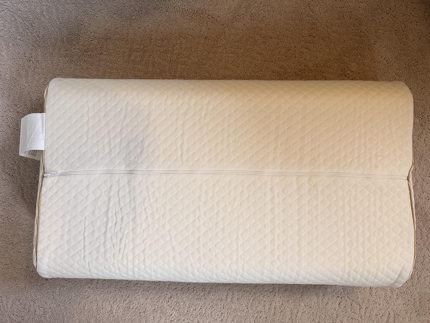 Royal Therapy Travel Memory Foam Cervical Pillow – Contour Pillow for Neck and Shoulder Pain customer photo 1
