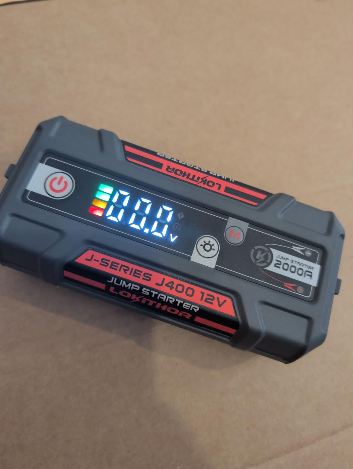 LOKITHOR J400 Portable Jump Starter for Upto 8.0L Gas & 6.0L Diesel Engines customer photo 1