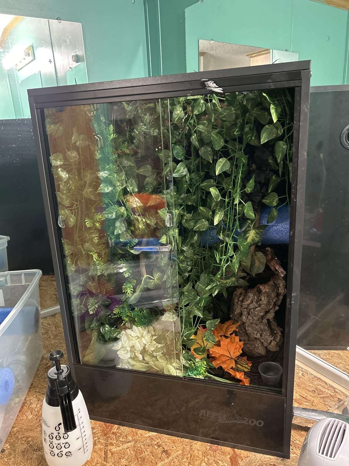 REPTI ZOO 67 Gallon PVC Tall Reptile Tank, 24 x18x36 inch Large Reptile Terrarium for Gecko Lizard Chameleon Frog Snake, Enclosure Habitat with Sliding Door & Top Screen Ventilation customer photo 2