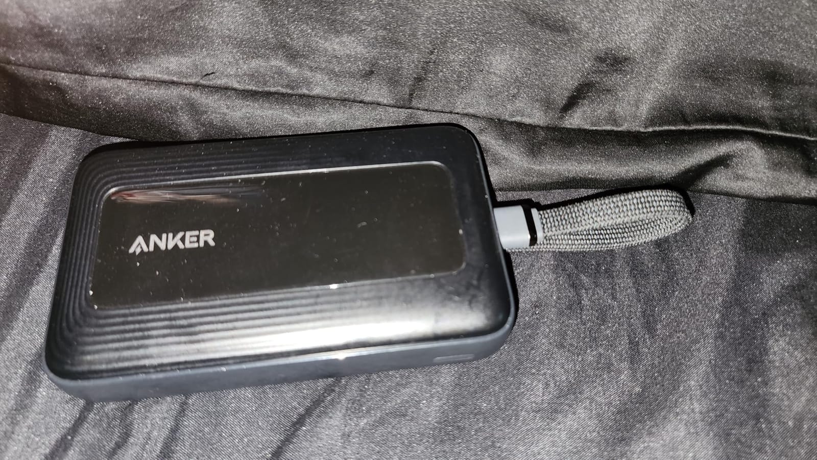 Anker Power Bank,10,000mAh 30W with USB-C Travel Essential Portable Charger customer photo 2