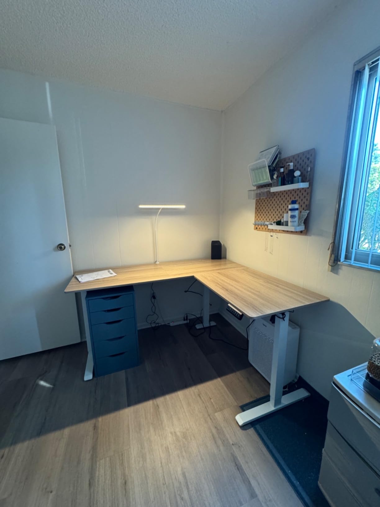 TIQLAB L Shaped Standing Desk Adjustable Height, Reversible Electric Corner Standing Desk, 63 x 55 inch Sit Stand Computer Table with Splice Board, Maple customer photo 2