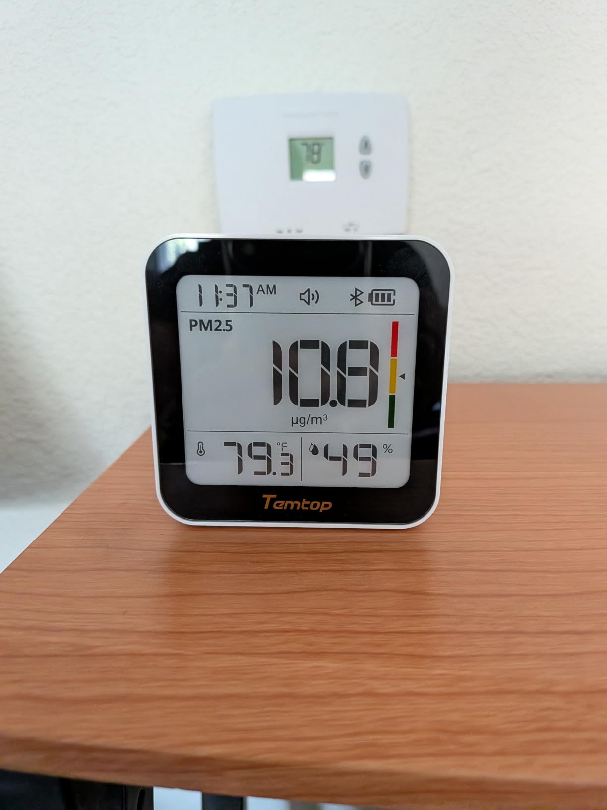 Temtop M10+ 6-in-1 CO2 Meter & Indoor Air Quality Monitor customer photo 1
