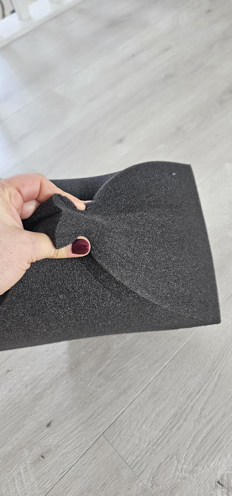 Bass Traps Acoustic Foam Corner, 11.8 x 11.8 x11.8 Inches Large Corner Bass Trap Acoustic Cubes, Acoustic Panels Sound Absorbing customer photo 1