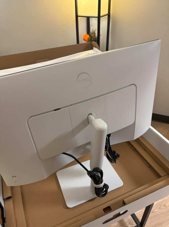Dell S2725DS Monitor - 27 Inch, QHD (2560x1440) Display, 100Hz refresh rate, 1500:1 contrast ratio, TÜV Rheinland Eye comfort 4 Star,Integrated 2x5W speaker, Height/Tilt/Swivel/Pivot- Ash White color customer photo 1